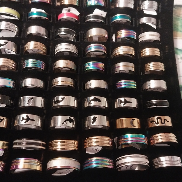 Assorted Stainless Steel Rings - Picture 5 of 13